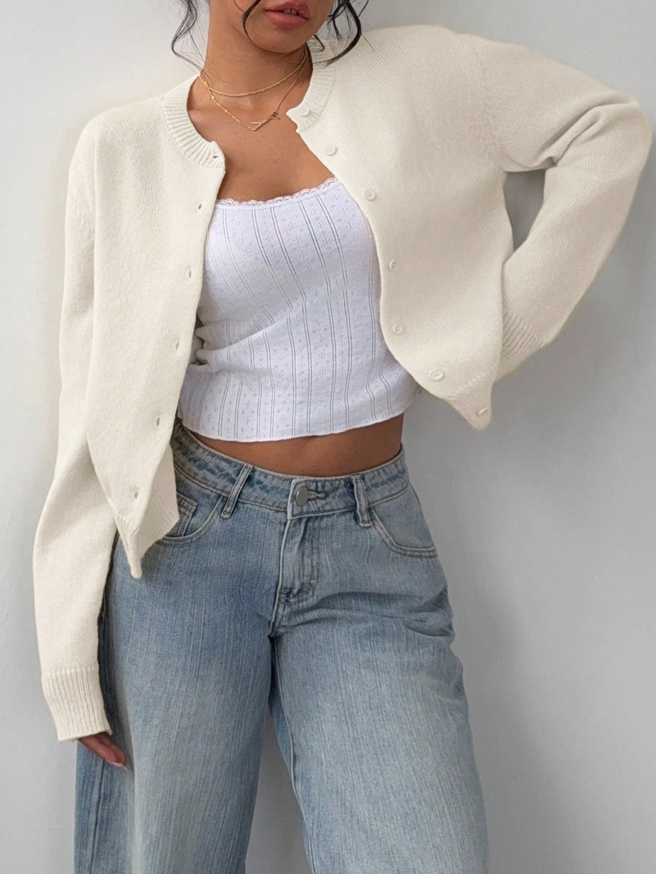 Chic Long Sleeved Knitted Cardigan