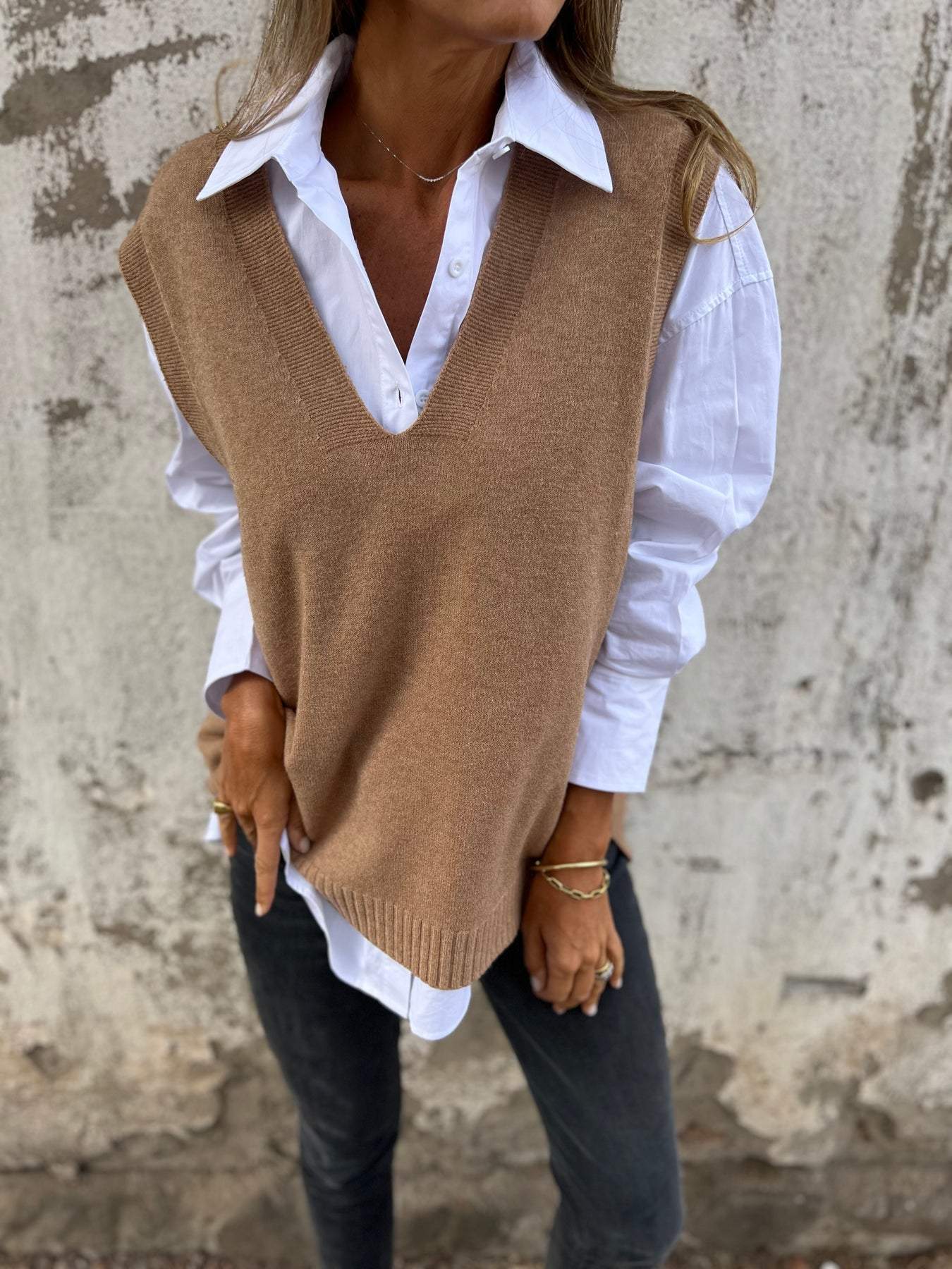 V Vest