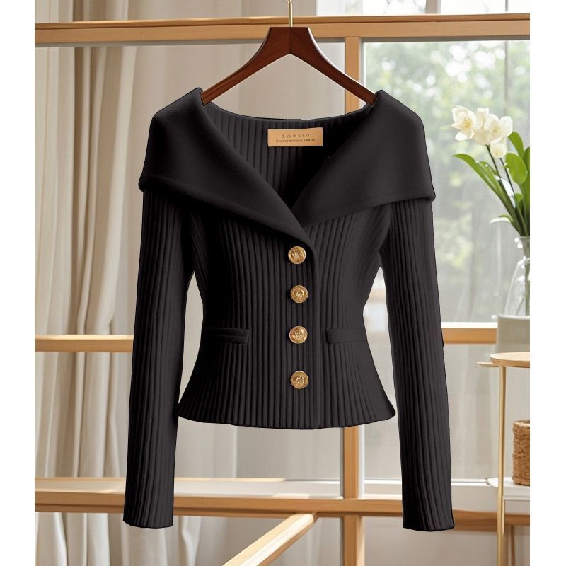 Socialite Top