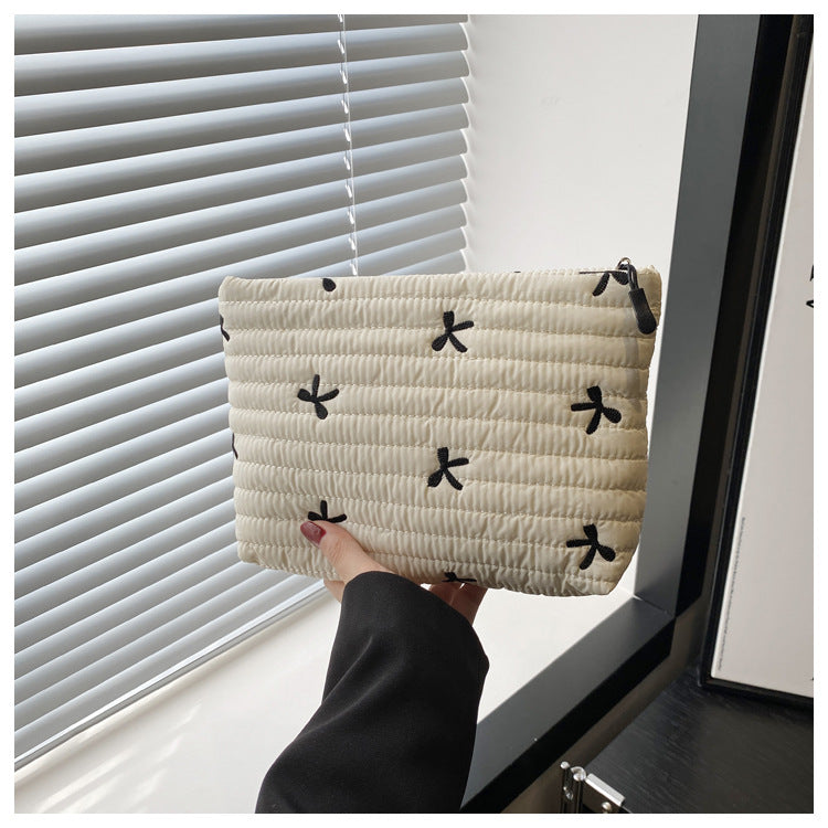 Oxford Cloth Bow Bliss Pouch Print Clutch For Women
