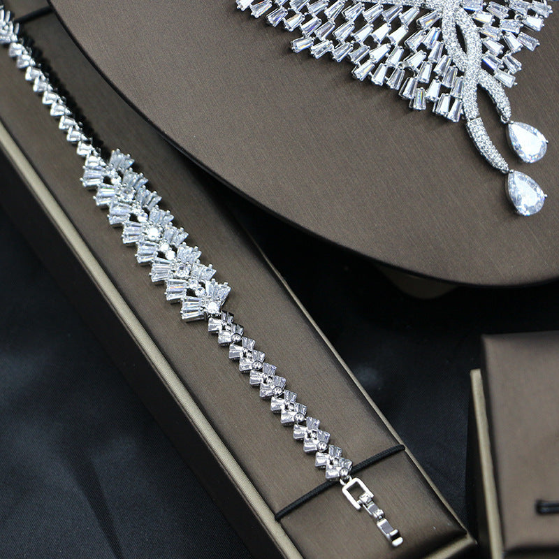 Rose Kiss Bridal Jewellery