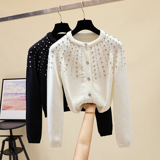 Autumn and winter new knitted cardigan women's jacket round neck beaded heavy high waist short thick base sweater sweater net red tide