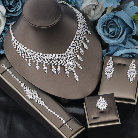 Divine charm bridal jewellery