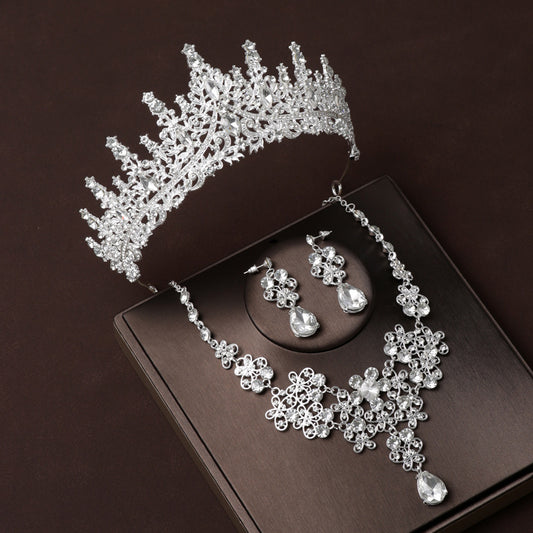 Queen Aura bridal set