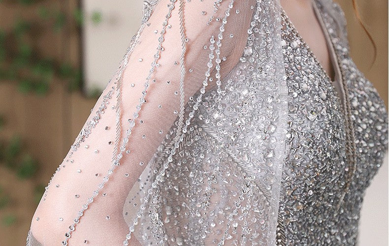QUEEN dress 👑👗 , Slimming Fishtail Host Evening Dress